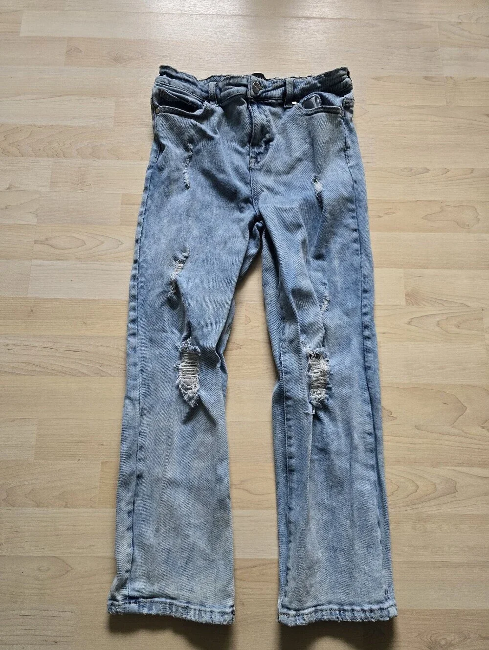 Kendall+Kylie The High Rise Straight Distressed Jeans Size 9/29
